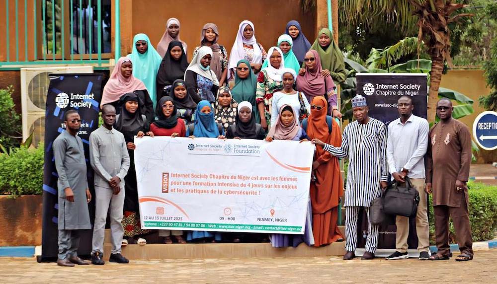 A group photo from a Niger Chapter training